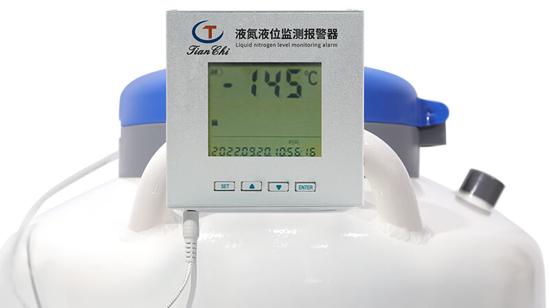  給（gěi）大口徑液氮生物容器配備的報警器靈敏嗎